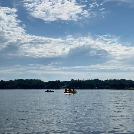 Cottage Anadwen Au Pied Du Lac Au Duc Et Son Golf 普罗尔梅尔 外观 照片